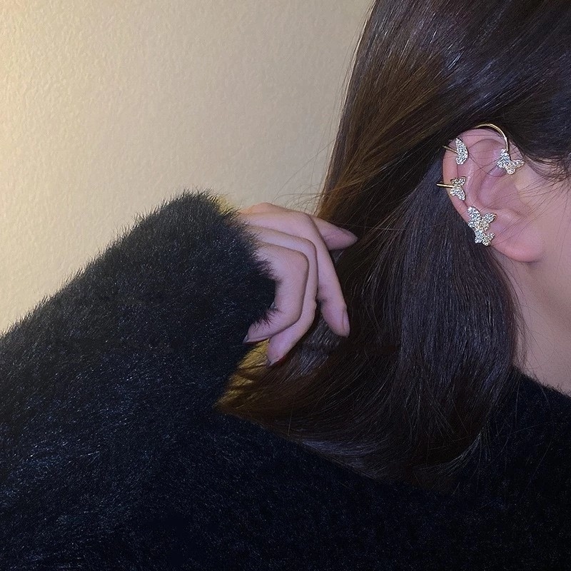 Khuyên Kẹp Vành Tai Không Xỏ Hình Bướm Bằng Kim Loại Tinh Xảo Lấp Lánh Phong Cách Hàn Quốc Cho Nữ