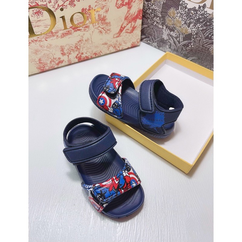 Xăng đan xốp trẻ em