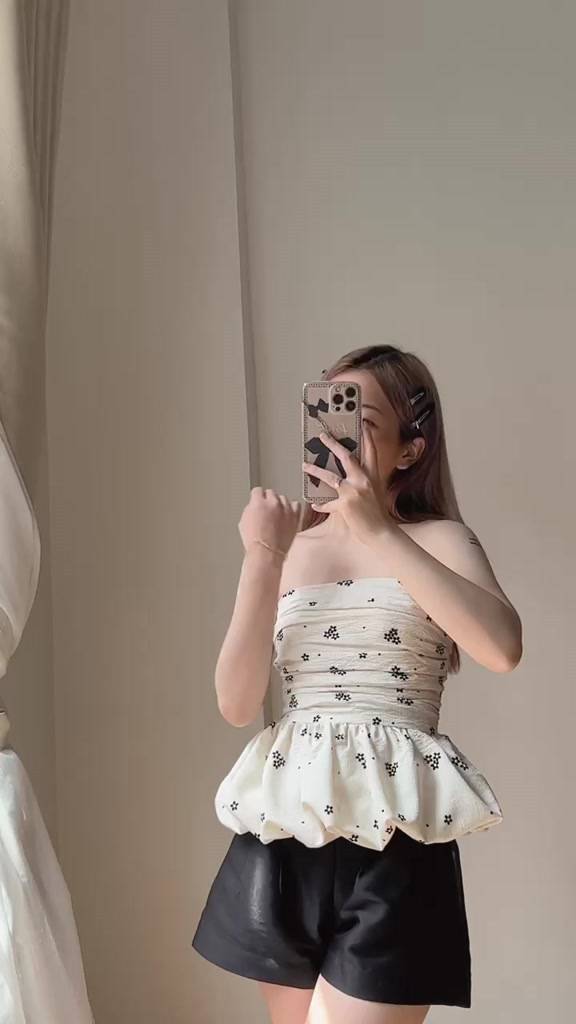 áo cúp bồng kèm tay trễ vai xoè dúm ngực phong cách tiểu thư vải đũi xốp Hàn thiết kế Bonheur Mina Top | BigBuy360 - bigbuy360.vn