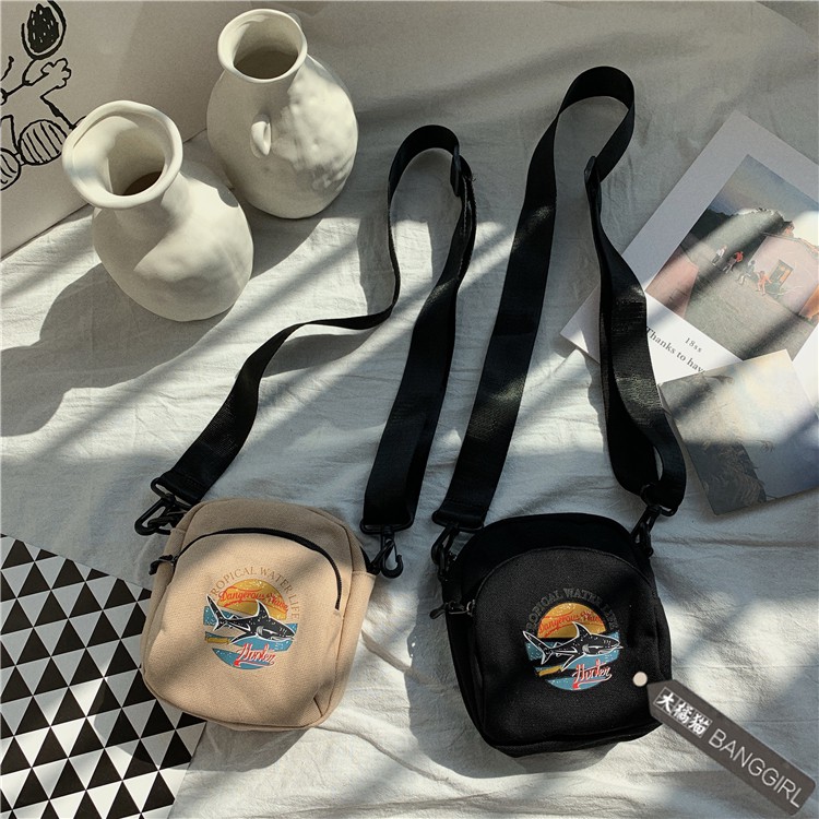 Túi đeo chéo mini bag hình cá mập shark nhiều màu