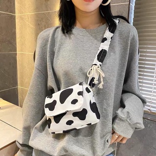 Túi đeo chéo bò sữa