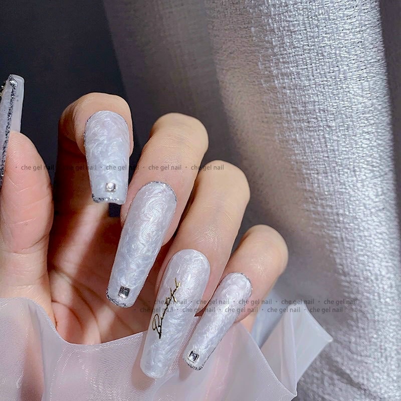 Gel loang nhũ ánh trai hot 2022