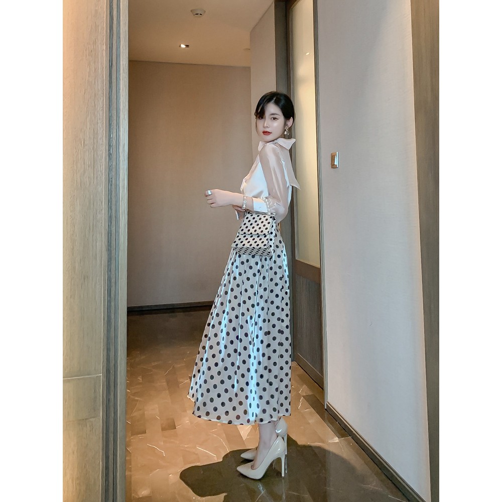 Bộ váy đầm nữ trắng chấm bi công sở Momisa đẹp, sexy mặc mỗi ngày | BigBuy360 - bigbuy360.vn