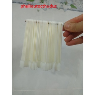 Catolo 50 móng sơn trưng bày cho khách xem, màu đục