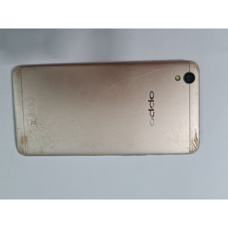 Xác điện thoại Oppo Neo 9(còn nguồn,dành cho thợ lấy linh kiện chứ k dùng được)