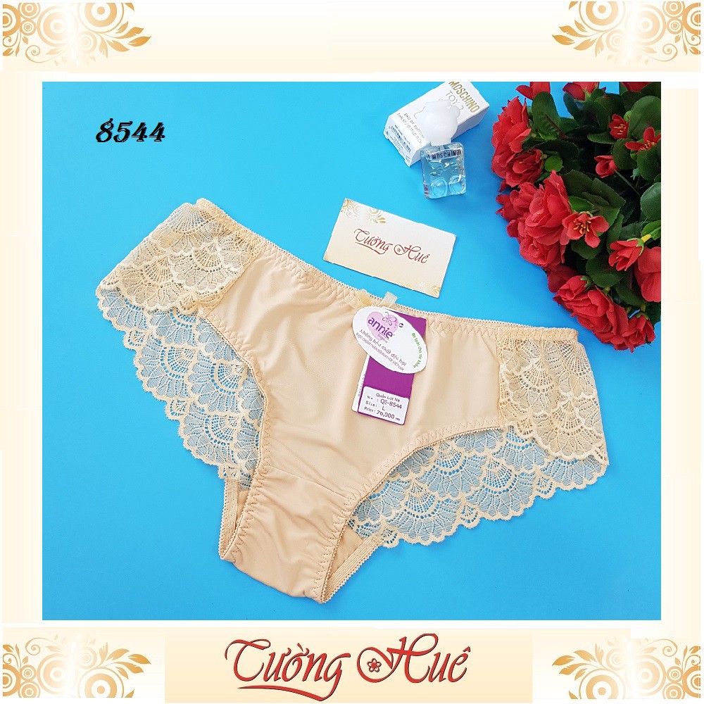 Quần lót nữ annie QE 8544 trơn phối ren phía sau.