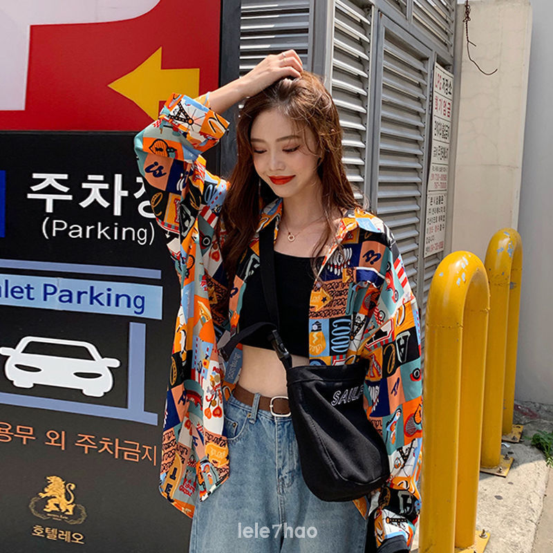 Áo sơ mi tay dài hoạ tiết in phong cách retro