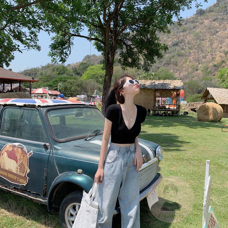 Áo Thun Tay Ngắn Cổ Chữ V Màu Sắc Đơn Giản Dành Cho Nữ