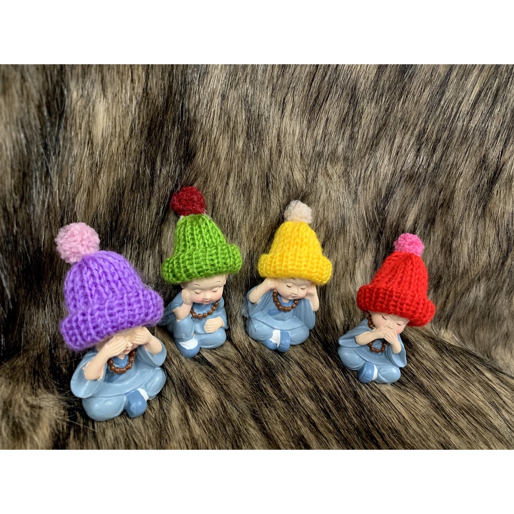 Bộ tượng tứ không đeo tràng hạt đội nón len phong thuỷ Nhật Bản