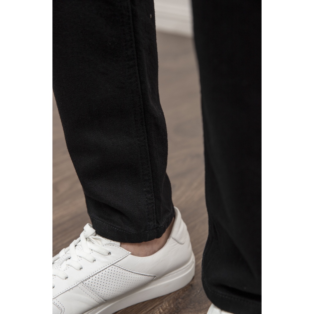 Quần jeans nam ARISTINO phom Slim fit tôn dáng, thiết kế tiện lợi, màu sắc nam tính - AJN00801