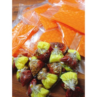 Bánh tráng cuộn sốt bơ
