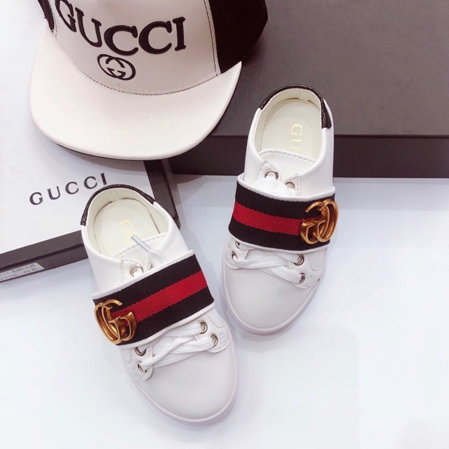 Giầy gucci cho bé