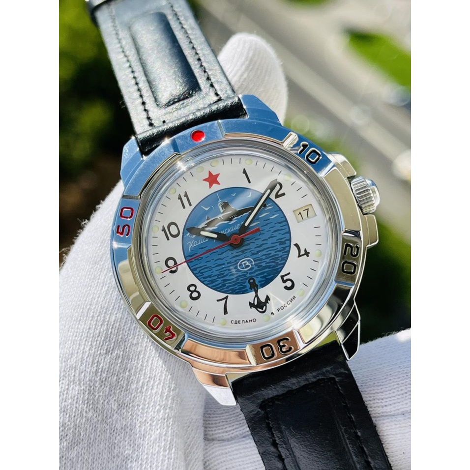 Đồng hồ Nga Vostok Komandirskie 431055. Đồng hồ nam Vostok máy cơ lên giây, size mặt 40, size dây 18. chống nước 3 atm