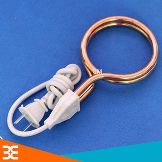 Sục đun nước nóng để tắm mùa đông