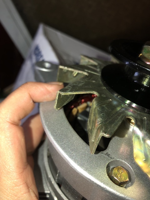 Sản phẩm gia đình làm: máy phát công nông ra điện 14v 500w