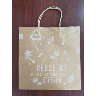 Túi giấy kraft nâu reuse me kích cỡ: 28 x 12 x 28 cm đựng quà tặng quần áo, hoa khô, hàng handmade