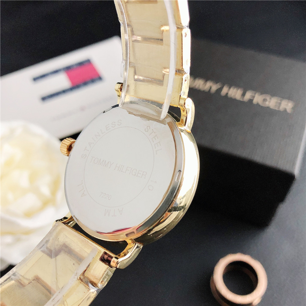 Đồng Hồ Quartz Tommy Hilfiger Chất Liệu Thép Không Gỉ 2021 Tm 7220d