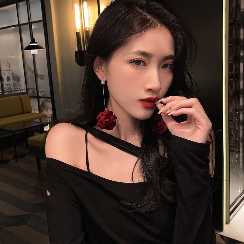 Hoa Tai Dáng Dài Hình Hoa Hồng Đỏ Đen Thời Trang 2020