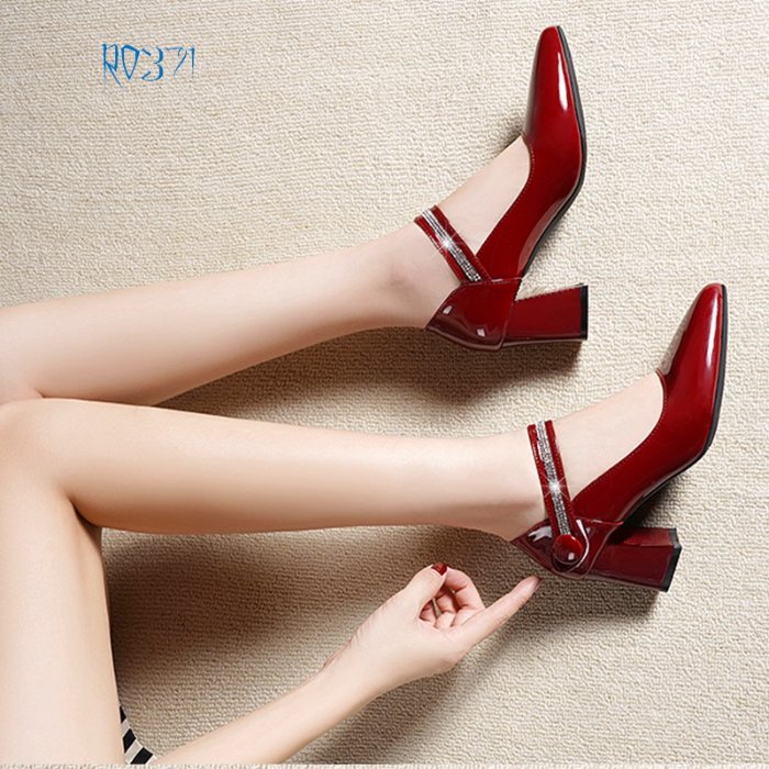 Giày cao gót nữ đẹp đế vuông 5 phân hàng hiệu rosata hai màu đen đỏ ro371