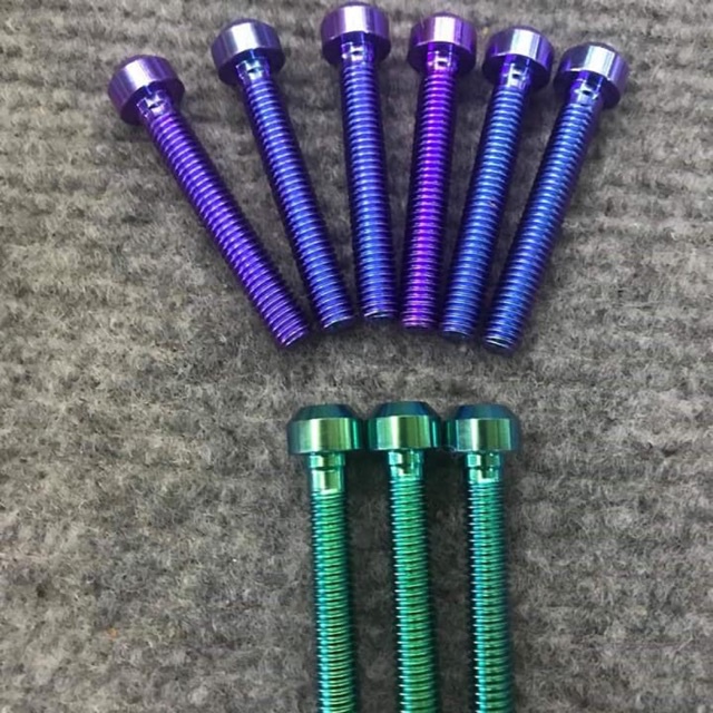 Cặp Bas tăng sên nhôm âm cho Winer, Sonic , Exciter 150, Satria " tặng óc "