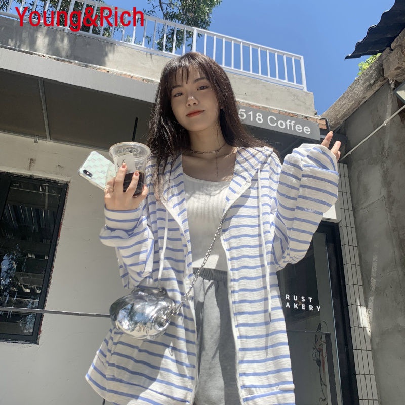 Áo Khoác Chống Nắng Mỏng Tay Dài Dáng Rộng Họa Tiết Kẻ Sọc Phong Cách Hàn Quốc Thời Trang Xuân Hè Mới Cho Nữ