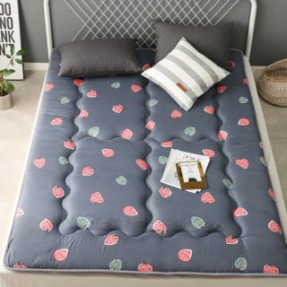 Topper đệm bông gấp gọn.