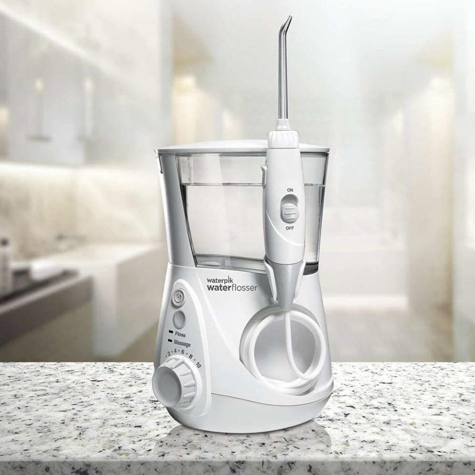 Máy tăm nước kèm bình 650ml Waterpik WP-660EU Ultra Professional oral irrigator, màu trắng