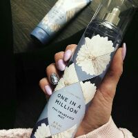 XỊT THƠM ONE IN A MILLION BATH AND BODYWORKS