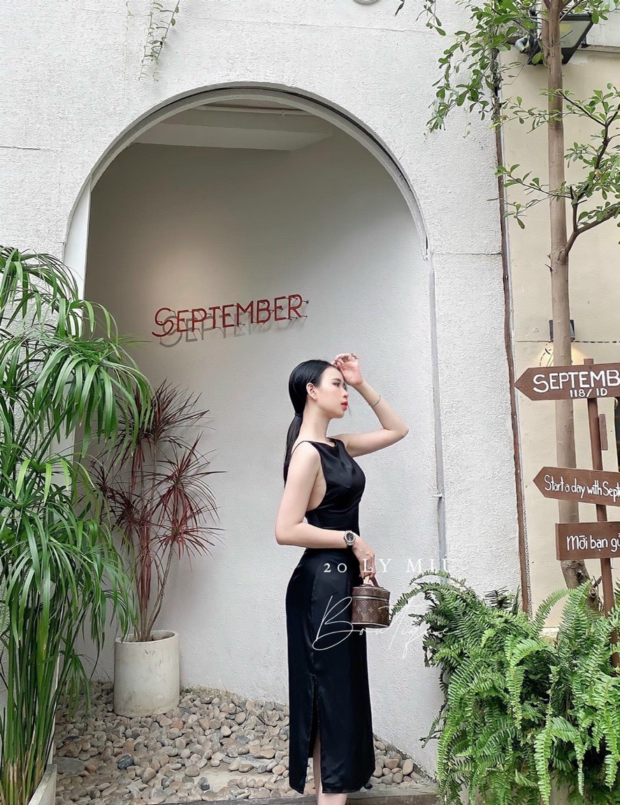 ĐẦM PHI HỞ LƯNG TÔN DÁNG NỮ - CAROTSHOP | BigBuy360 - bigbuy360.vn