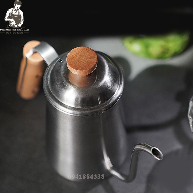 Ấm Cổ Ngỗng Cán Gỗ 650ML Đun Được Bếp Từ