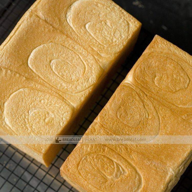 Khuôn Bánh Mì Gối Breadleaf 450gr