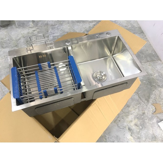 Chậu Rửa Chén Bát Inox 304 Đúc Kích Thước 8245cm Có Cài Dao, Gác Thớt (tặng rổ rút)