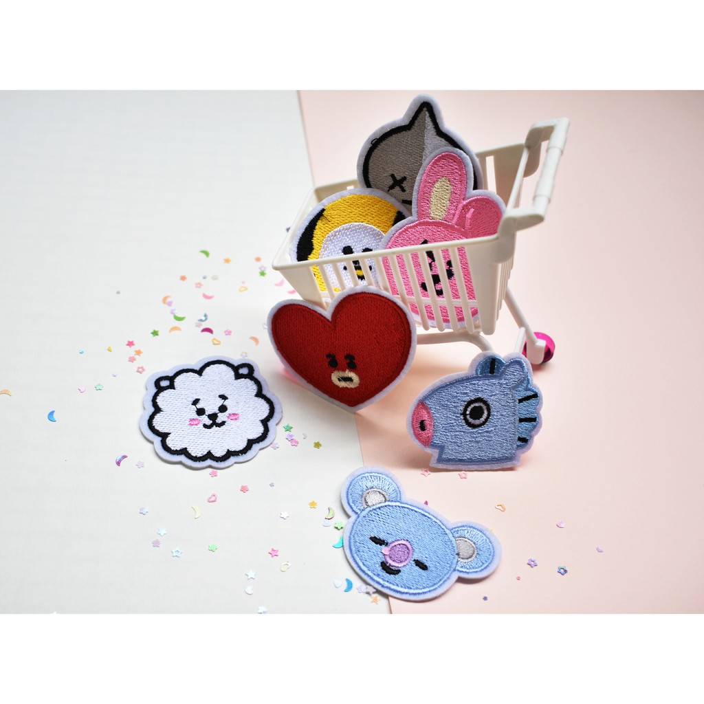 MIẾNG DÁN ÁO BT21