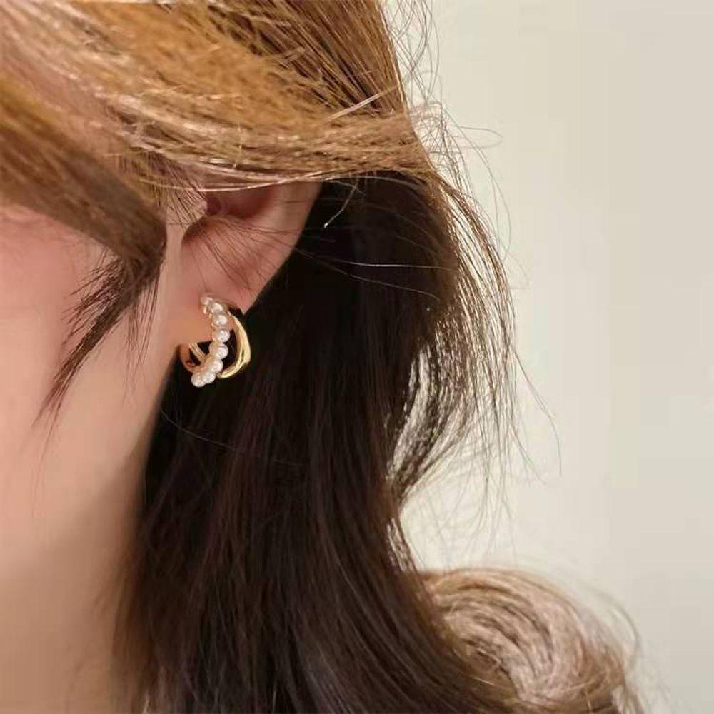 Khuyên Tai Dạng Vòng Thời Trang Cá Tính Ngọt Ngào Cho Nữ|Khuyên Tai Chữ C Đính Đá Thời Trang Cho Nữ