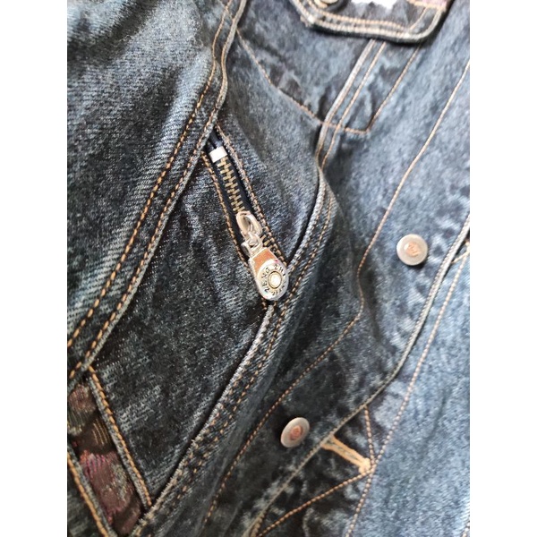 ÁO KHOÁC JEAN SI TUYỂN BAO CHẤT CHO NAM