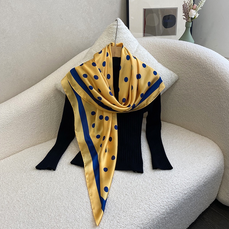 Khăn choàng vuông 110x110cm in họa tiết thời trang cho nữ