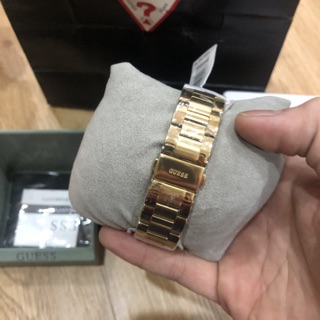 Đồng hồ nữ Guess W0111L2