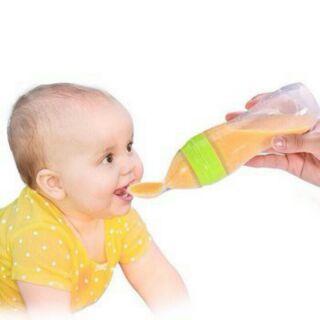 Bình thìa ăn dặm silicone cho bé
