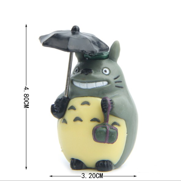 Mô hình Totoro cầm ô và gói quà cho các bạn trang trí tiểu cảnh, móc khóa, DIY