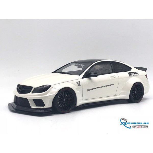 MẪU XE MÔ HÌNH TĨNH : Mercedes-Benz C63 LB Walk 1:18 GTSpirit ( Trắng )