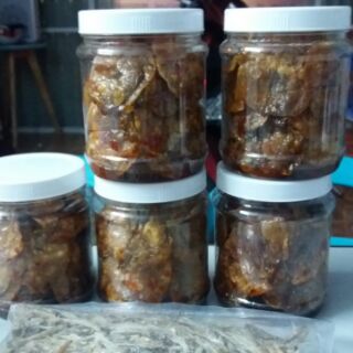 Mực 1 nắng+ cá chỉ vàng