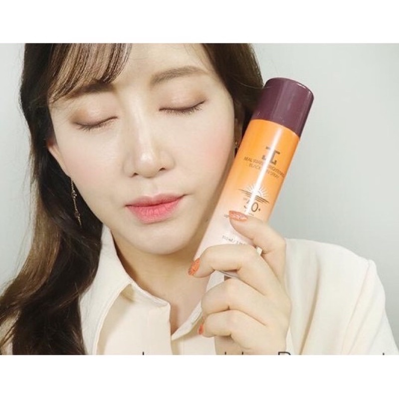 Xịt chống nắng Jayjun Real Water Brightening Black Sun Spray SPF50+PA++++