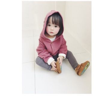 ÁO KHOÁC PHÙ THỦY