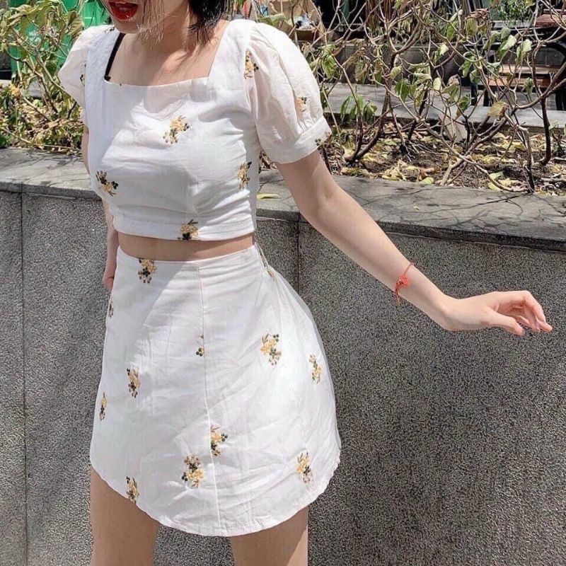 Set xô trắng thêu hoa