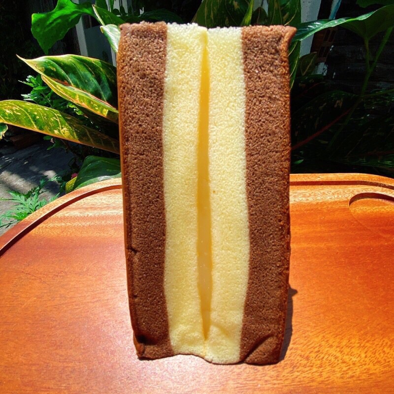 1 cái bánh bông lan tam giác Đài loan