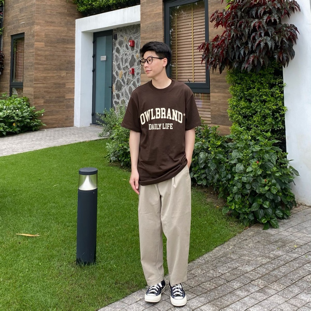 OWL BRAND® RETRO TEXT TEE - Áo thun in chữ retro / Nâu - OWL010322