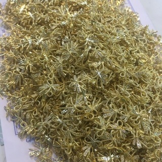 Charm nơ quốc dân hót hít