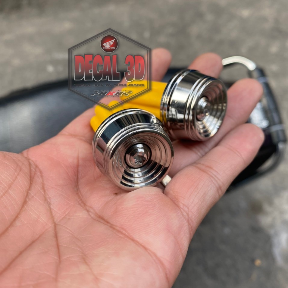 Gù tay lái salaya mẫu V2 siêu sáng bóng gắn mọi loại xe kèm ốc và cao su