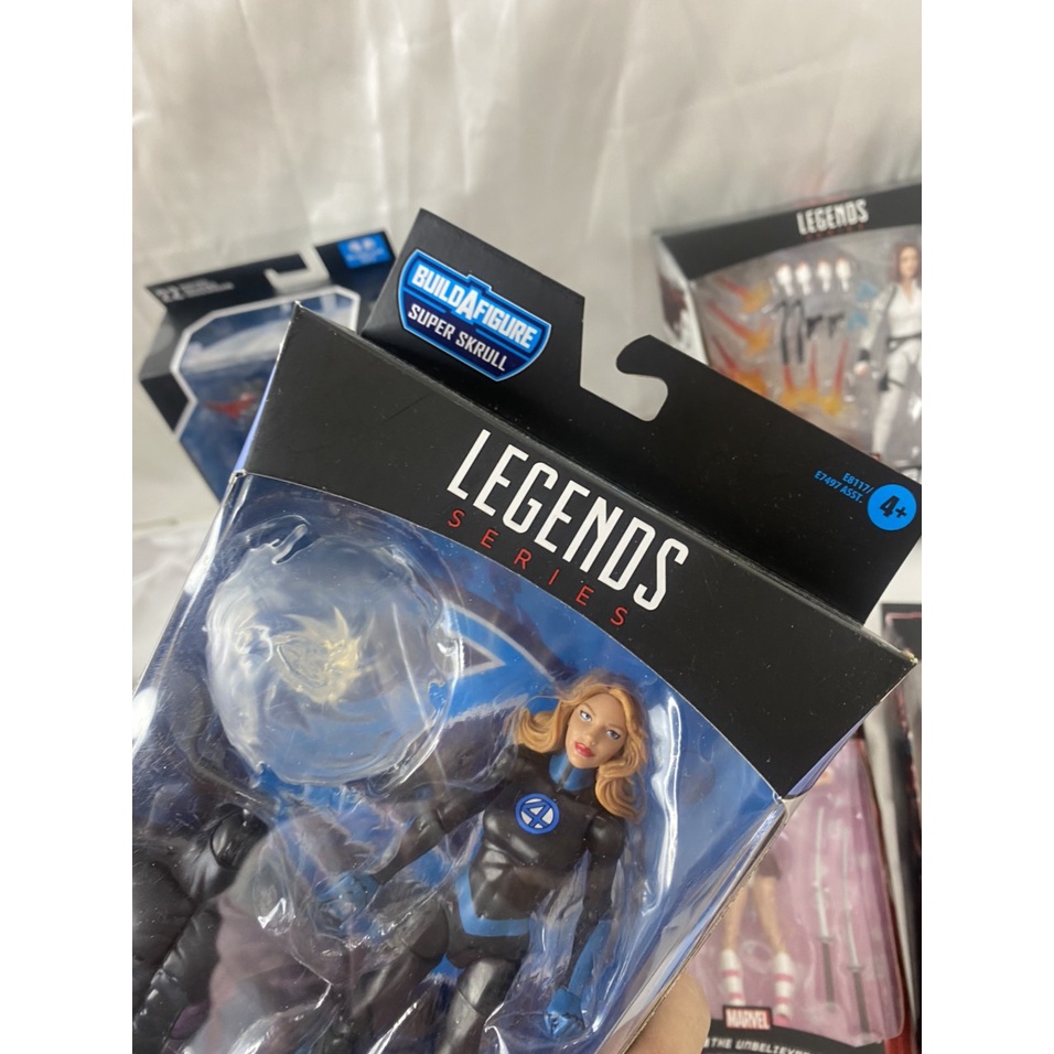 Mô hình Marvel Legends Invicible Woman Fantastic Four