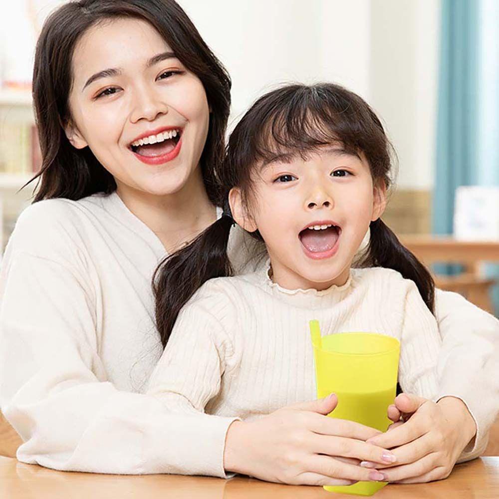 Cốc Uống Nước Trong Suốt Thiết Kế Sáng Tạo Cho Bé